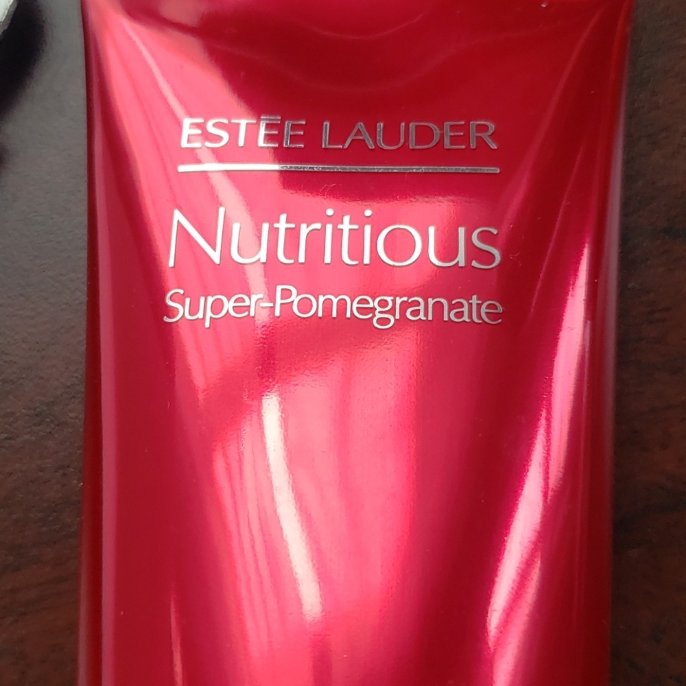 Nutritious Super Pomegranate Radiant Energy 2-In-1